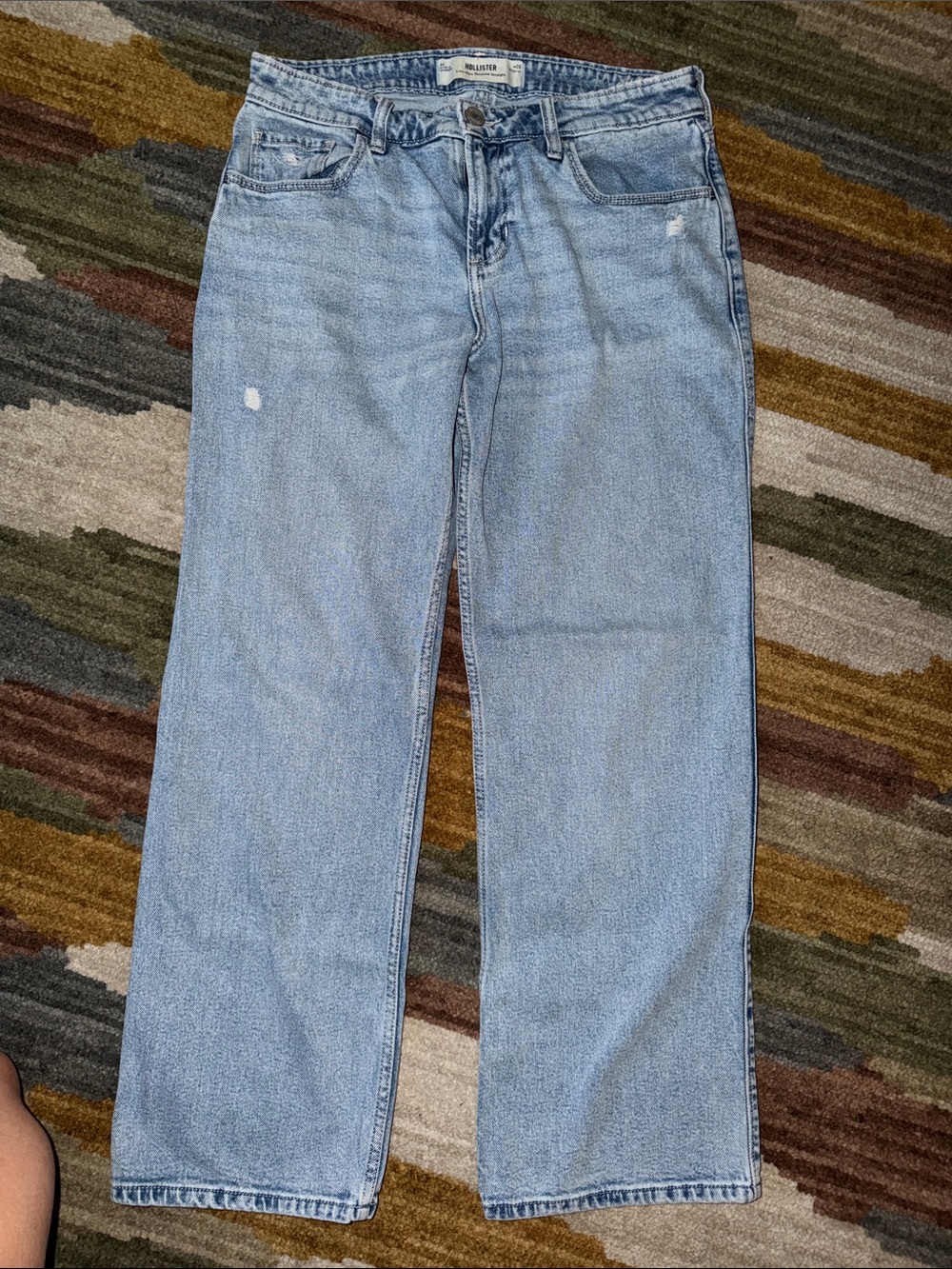 Hollister Low Rise Relaxed Straight Jeans